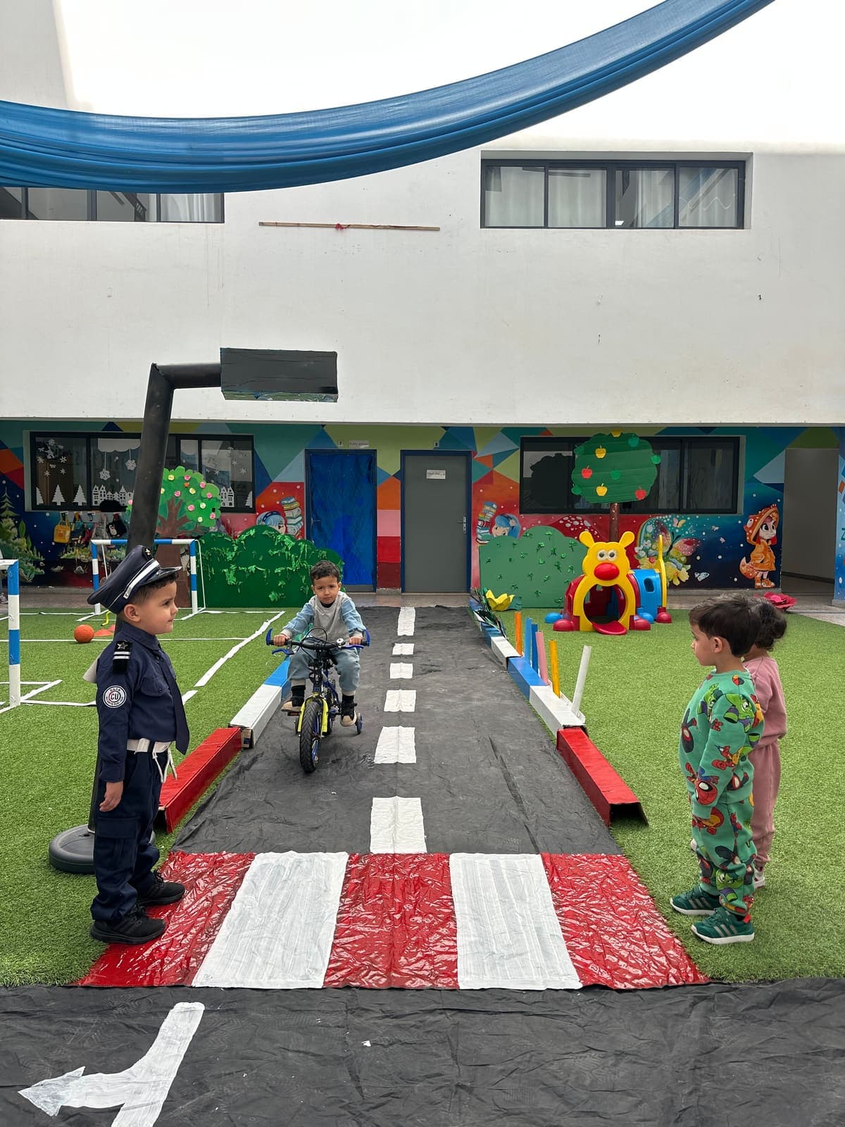 Parcours vélo en maternelle